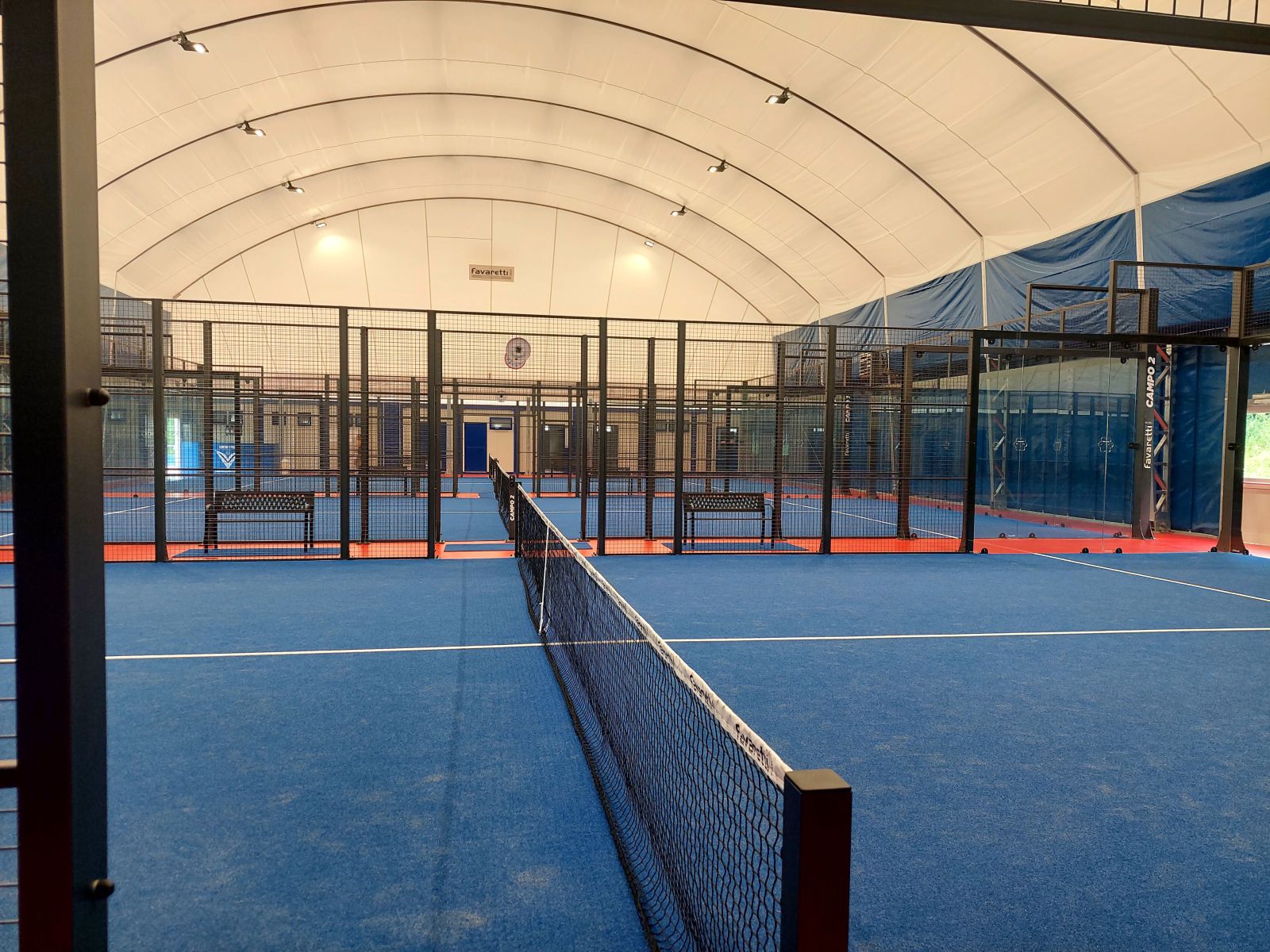 Campo coperto realizzato da IT SPORT
